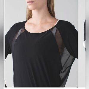 Lululemon If You’re Lucky Long Sleeve Tee II Top Relaxed Fit 8/10 Mesh Black